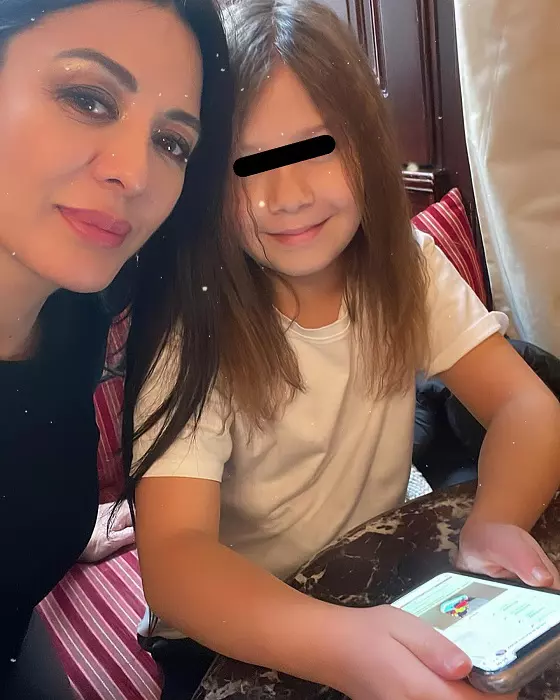 Oana Mizil 2