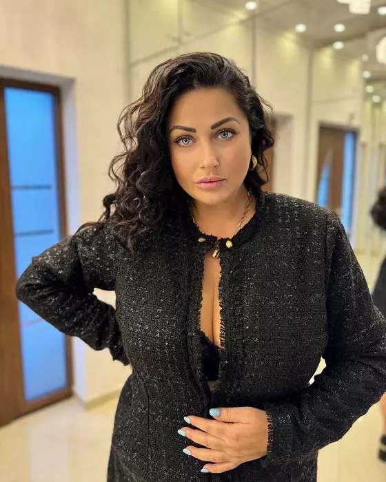 Gabriela Cristea 67