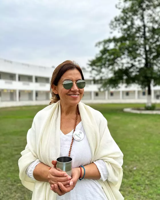 Mirela retegan