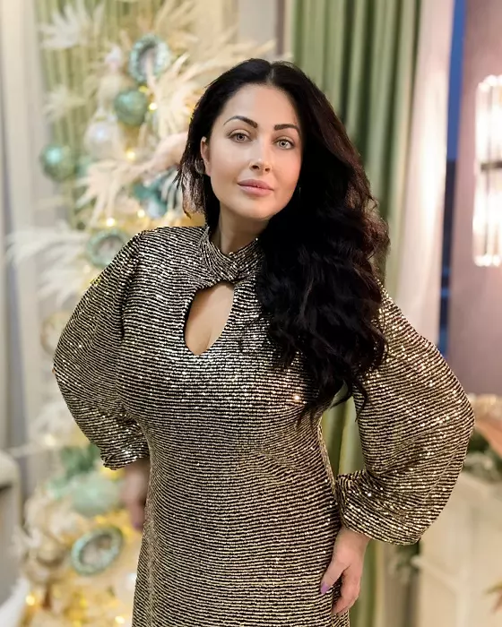 Gabriela Cristea 77