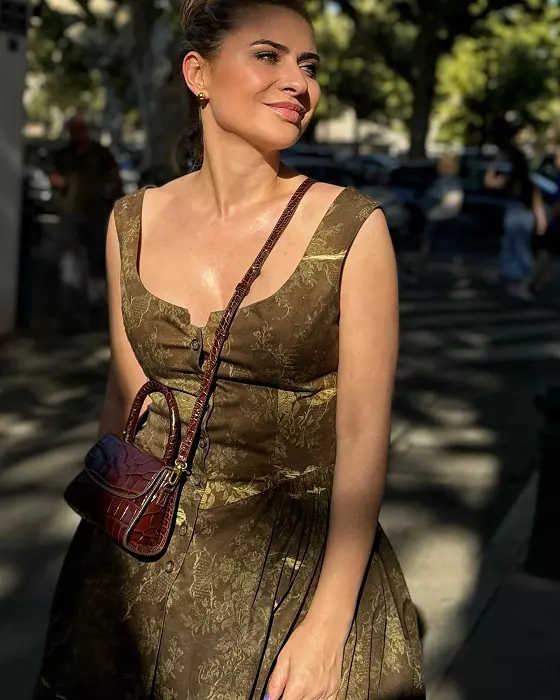 adina buzatu 7