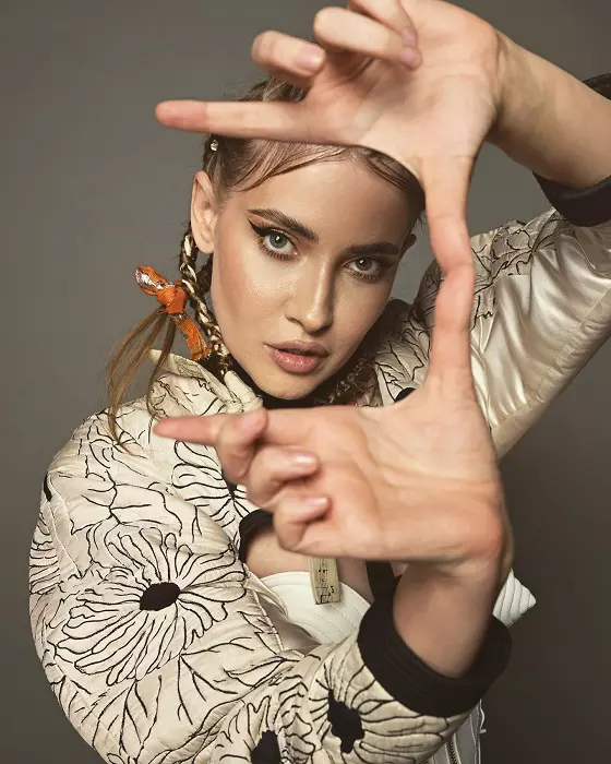 iulia albu 2