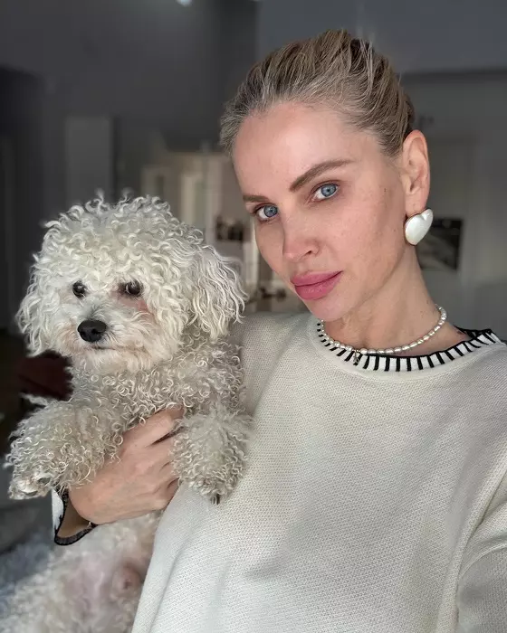 andreea banica 4333