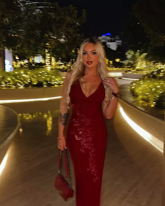 raluca zenga 34