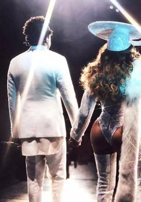 scena-la-ultimul-concert-din-cadrul-turneului-On-The-Road-II-in-Seattle