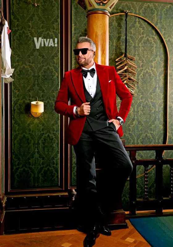 Cătălin-Botezatu-1-683x1024