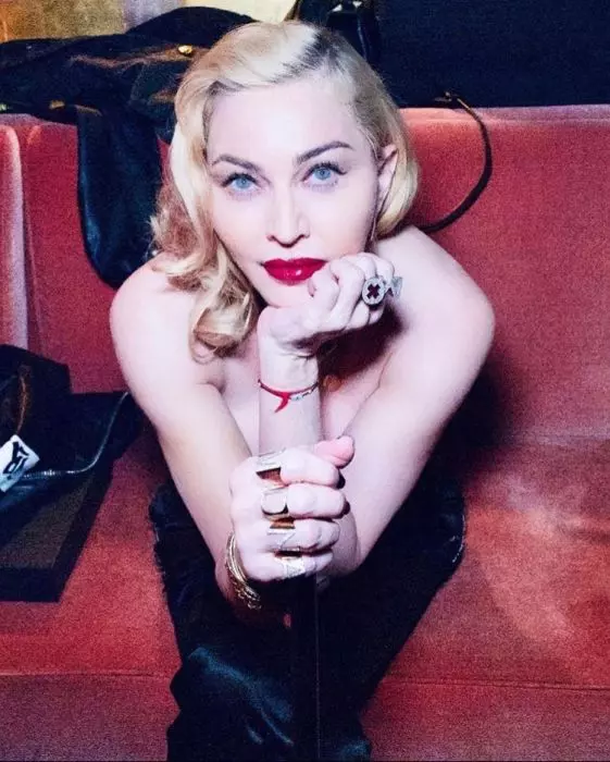 Cantareata Madonna