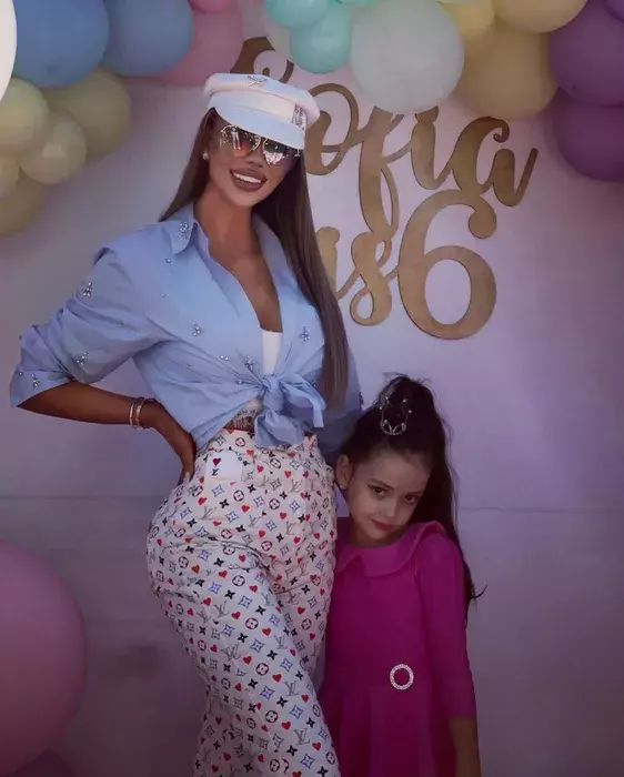 WhatsApp-Image-2022-09-25-at-7.36.42-PM-1