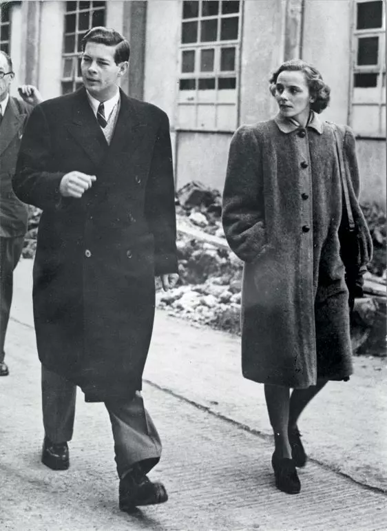 Regele Mihai si Regina Ana