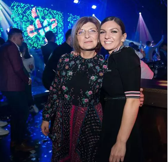 Petrecere pentru Simona Halep in Fratelli 9