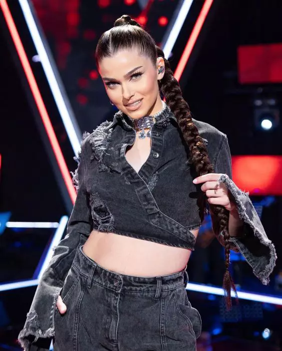 theo-rose-vocea-7