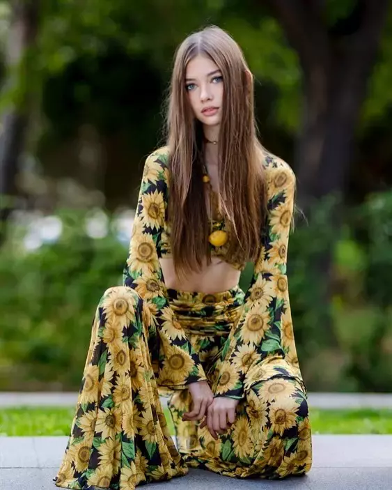 mikaela-albu-