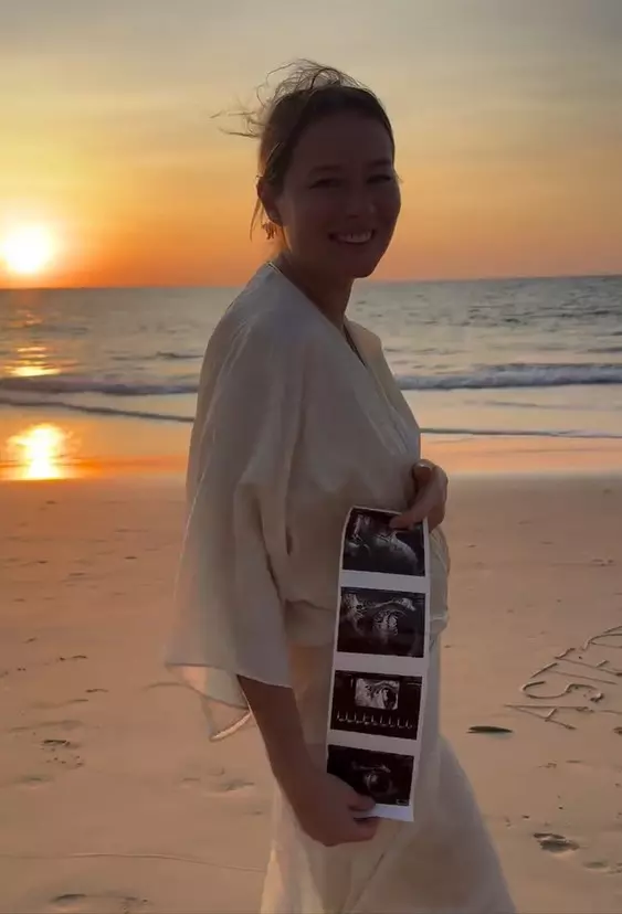 laura-cosoi-imagini-anunt-sarcina-5 (2)