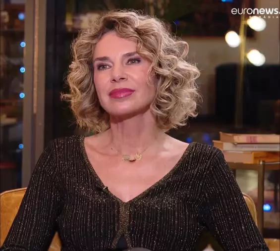 mirela vasadi5