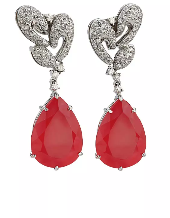 Cercei Vianna disponibili in magazinele Kultho, pret la cerere