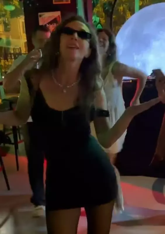 adela-popescu (32)