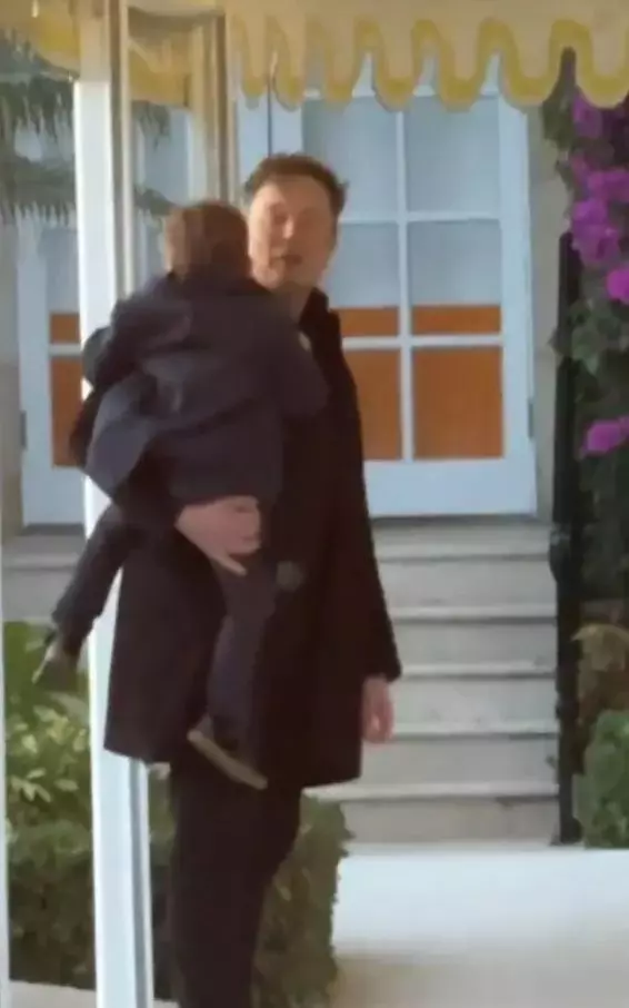 elon musk la mar-a-lago