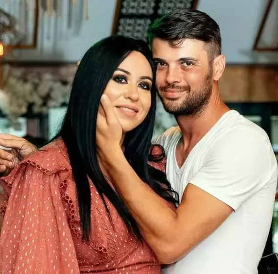 Oana-Roman-si-Marius-Elisei-s-au-impacat-4