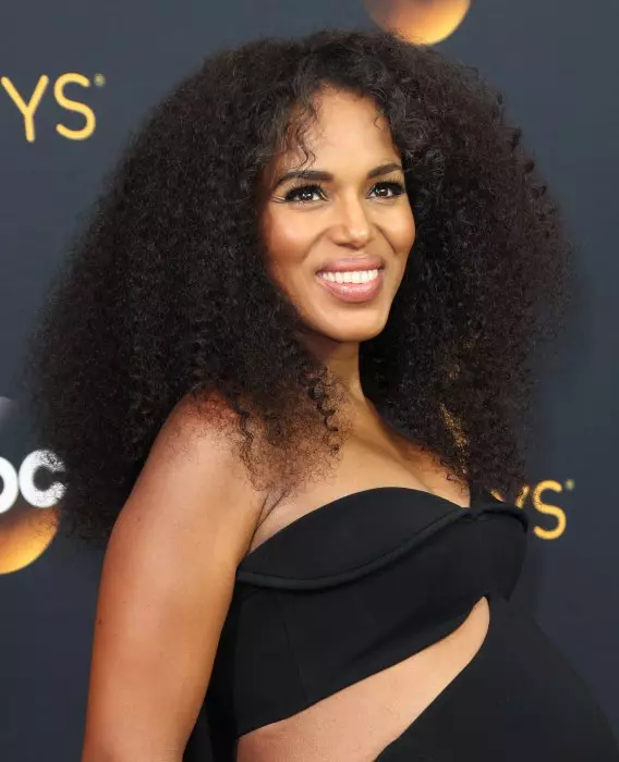 Kerry Washington la Premiile Emmy 2016