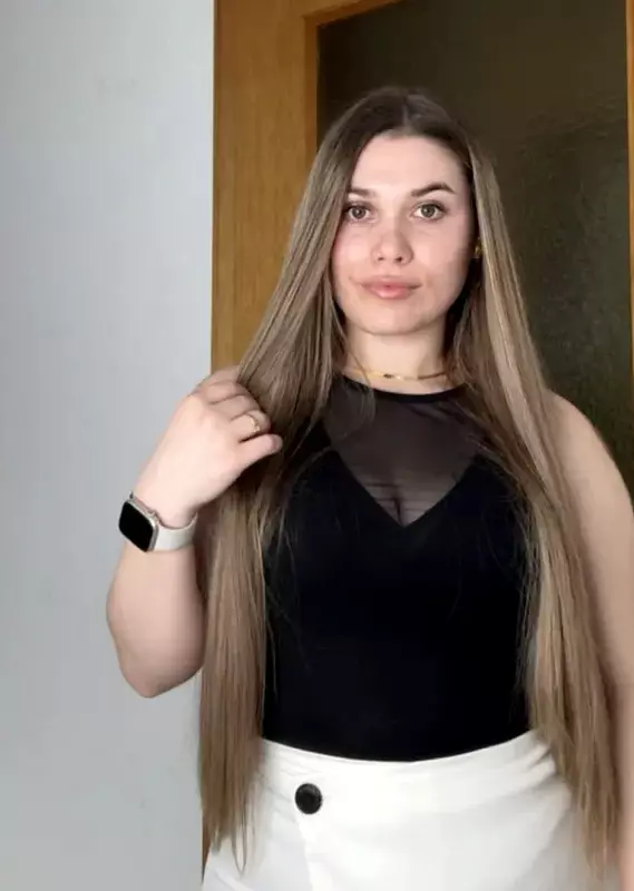 TikTokerița Alina Mădălina (3)