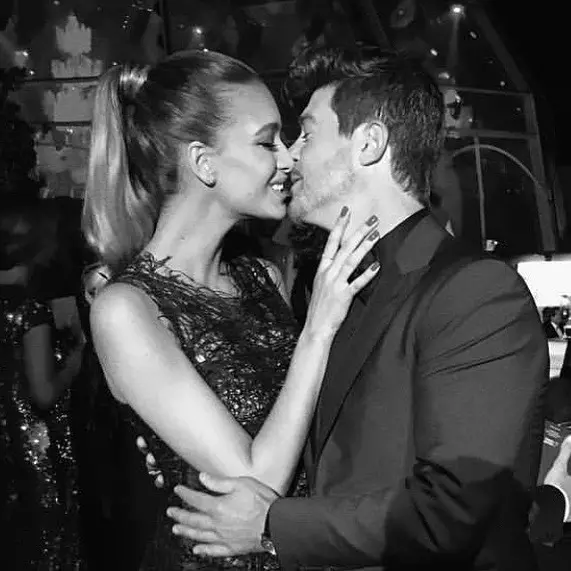 Robin Thicke și iubita lui