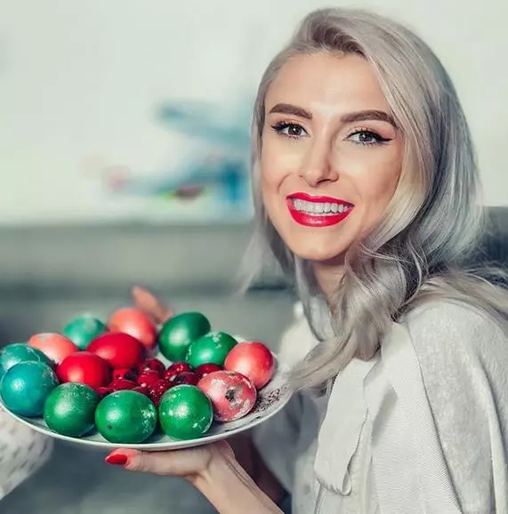 3Andreea-Balan-de-Paste