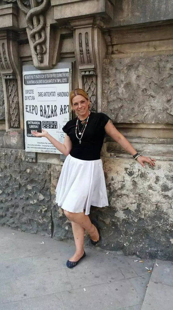 Dana-Marijuaana3-572x1024