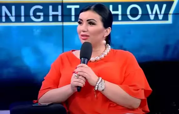 adriana-bahmuteanu-8