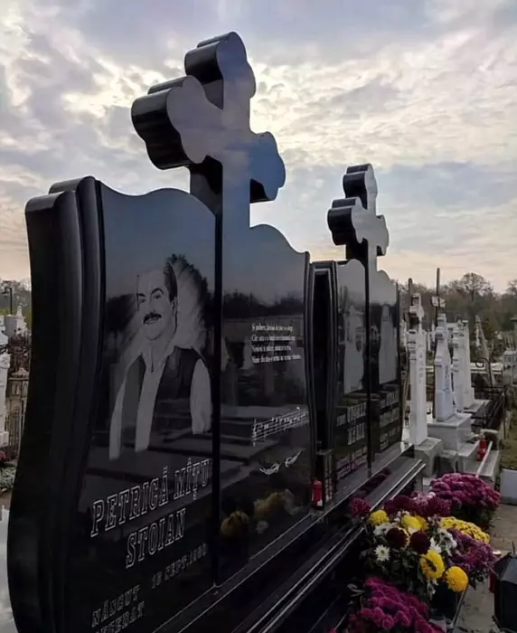mormântul lui Petrică Mâțu Stoian1