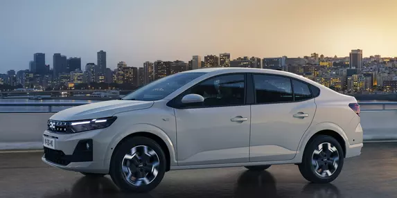 Cea mai puternică versiune Dacia Logan realizată până în prezent este acum disponibilă pentru comenzi
