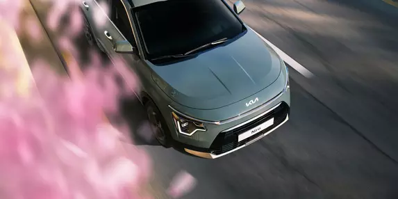 (P) 5 metode prin care să îți organizezi eficient garajul înainte de revizia de primăvară