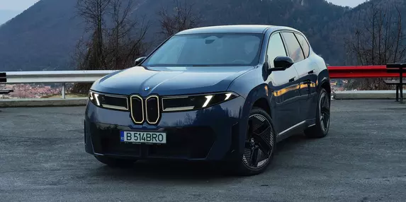 Etichetat „Neue Klasse” pe bună dreptate, BMW iX3 30 xDrive redefinește așteptările legate în prezent de automobilele EV