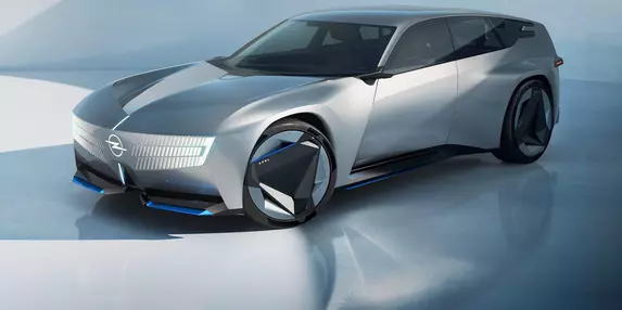 Paris, Le Mondial de l’Automobile 2026 – Opel STX Concept, un mesaj excepțional pe o temă mainstream