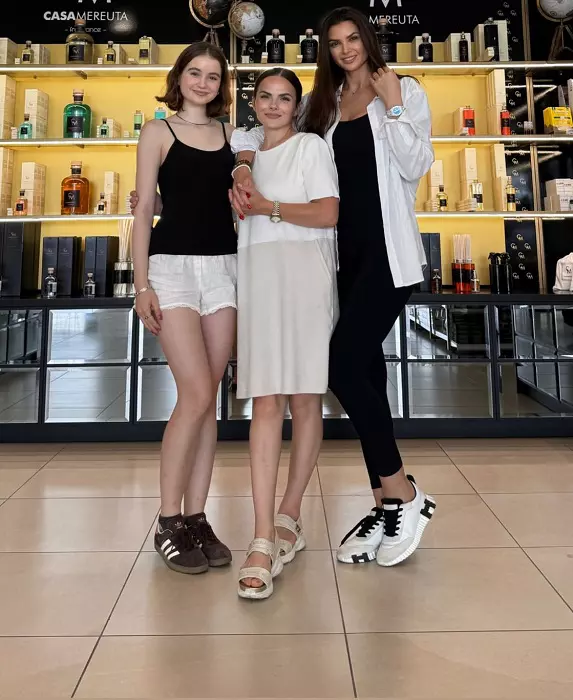 ramona si irina