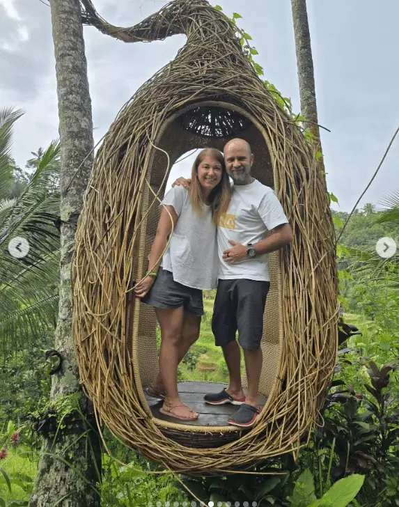 cosmin-selesi-si-sotia