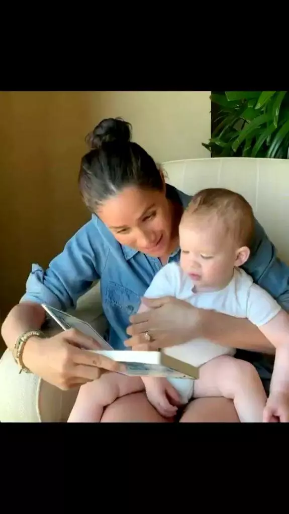 DgihM1iJW5Krfzxa-575x1024