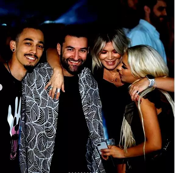 Gina-Pistol-si-Smiley-3-1