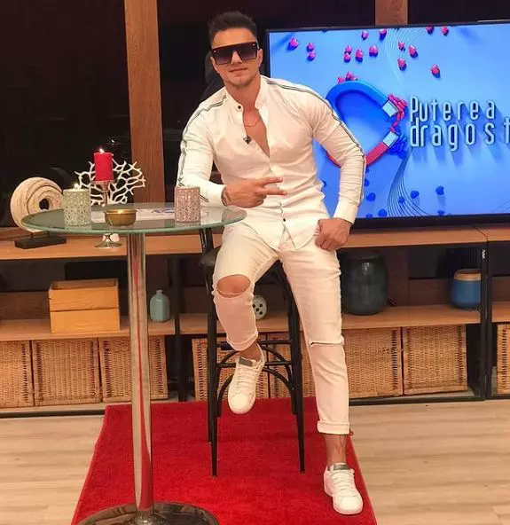 Akebono-puterea-dragostei-închisoare-2