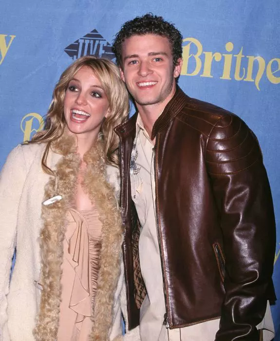 Britney Spears si Justin Timberlake