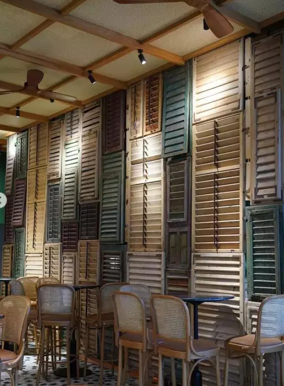 perete-restaurant