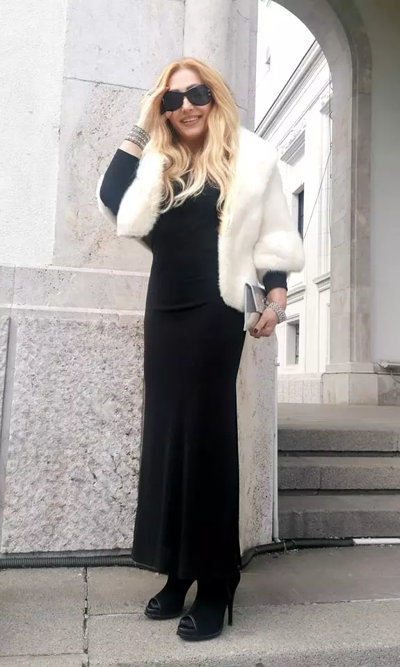 flora-nastase-la-biserica-1