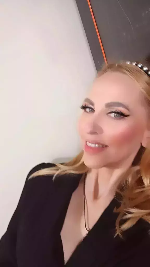 Divortul-dintre-Anca-Neacsu-si-sotul-ei-nu-s-a-pronuntat-7