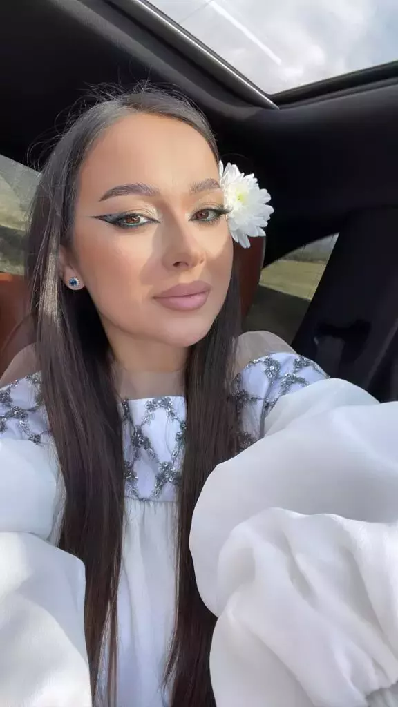 vladuta-lupau-6-576x1024-1