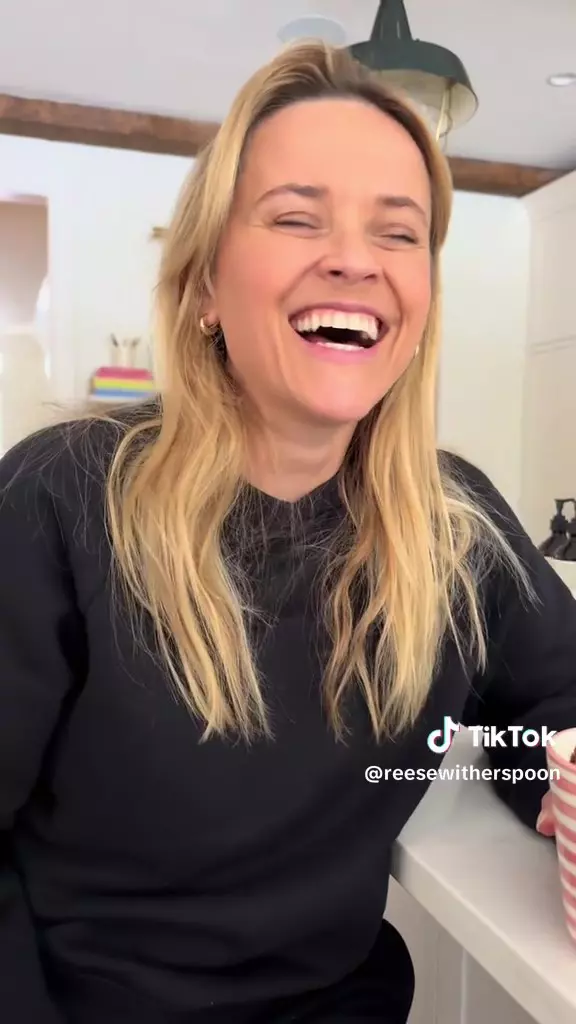 Reese Witherspoon desert zăpadă (2)