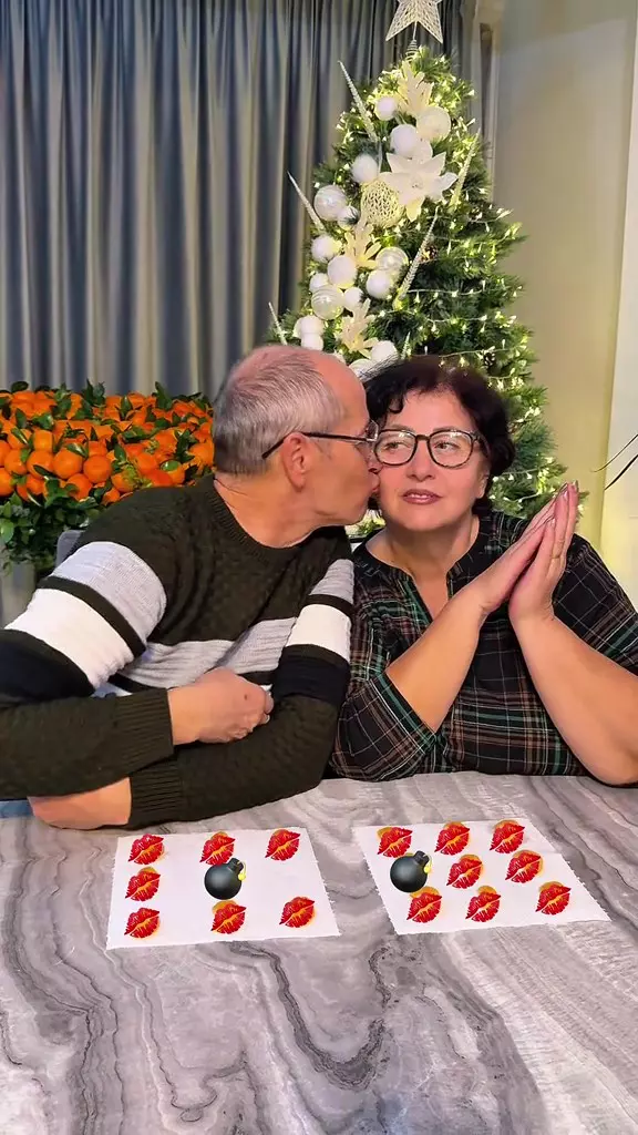 Gicu și Adriana clementine belite (2)