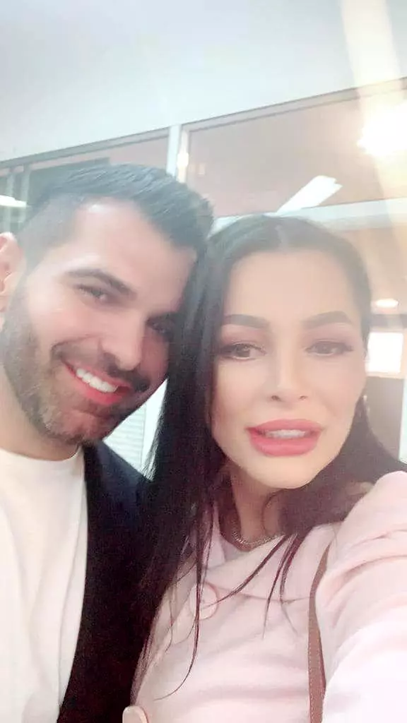 Brigitte-PASTRAMA-6-576x1024-1