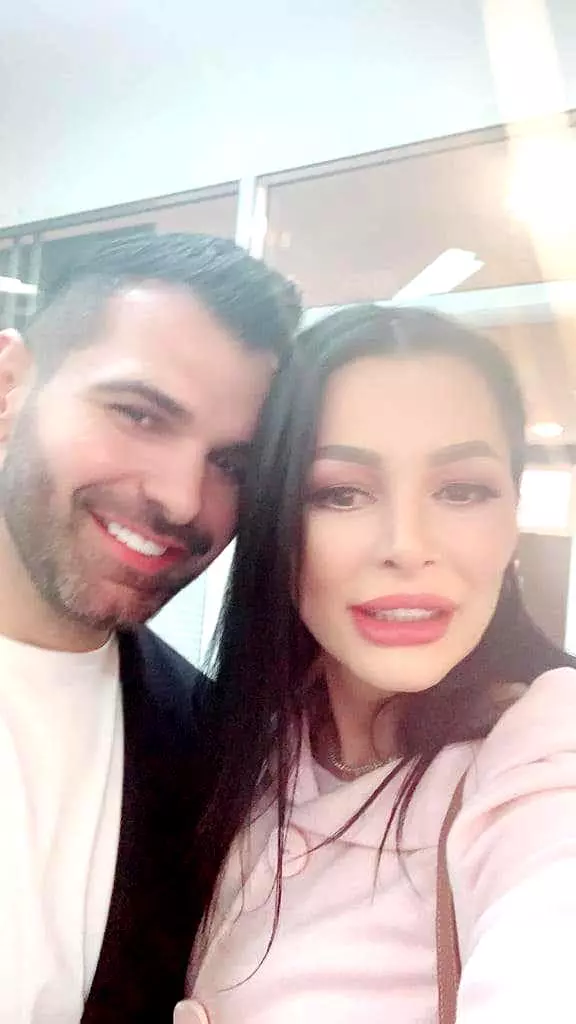 Brigitte-PASTRAMA-6-576x1024-2-576x1024-1