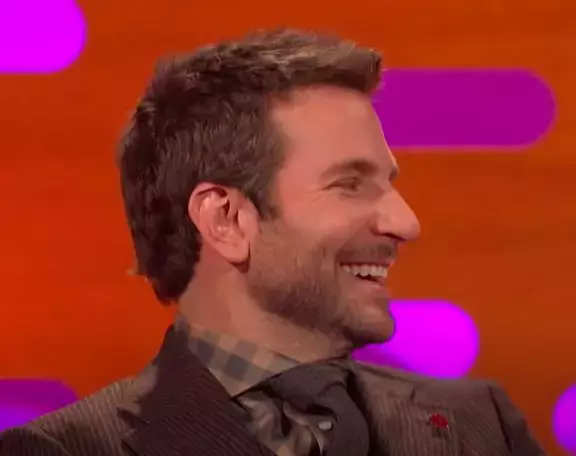 irina-shayk-bradley-cooper-pe-strada-7