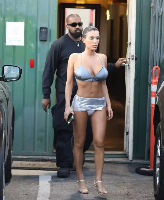 Kanye West and Bianca Censori at tanning salon
