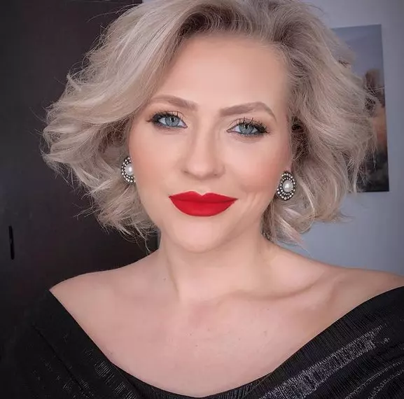 Mirela-Vaida-fara-machiaj4